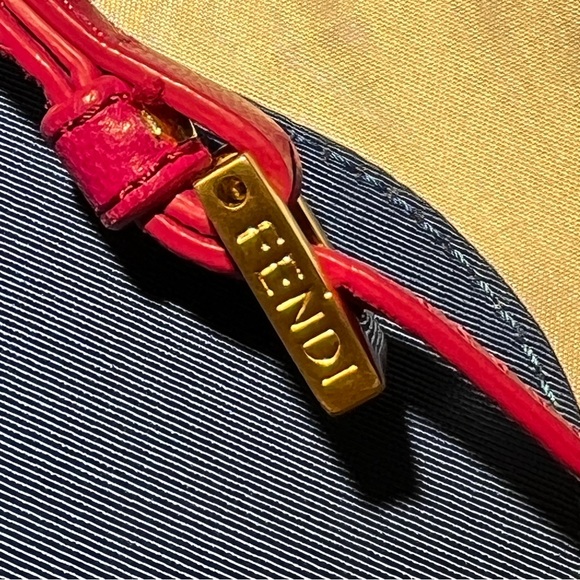 Fendi Fan Di Crossbody Bag - Picture 11 of 13